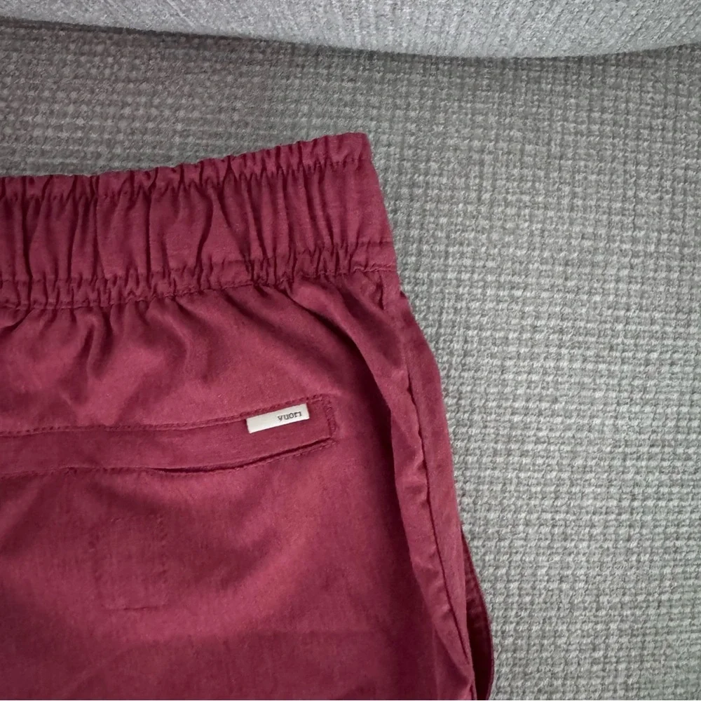 Vuori Men's Drawstring Red Casual Shorts small - Picture 6 of 7